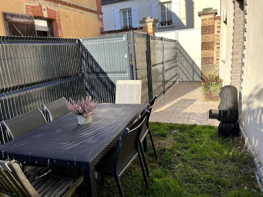 Petite Maison De Charme A 10 Minutes De Disney ! Монтеврен Екстериор снимка